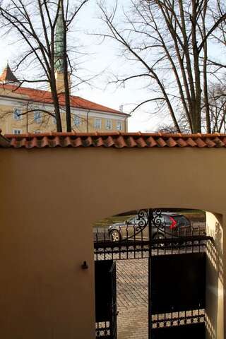 Дома для отпуска Castle square Guest house Рига Дом с 3 спальнями-23